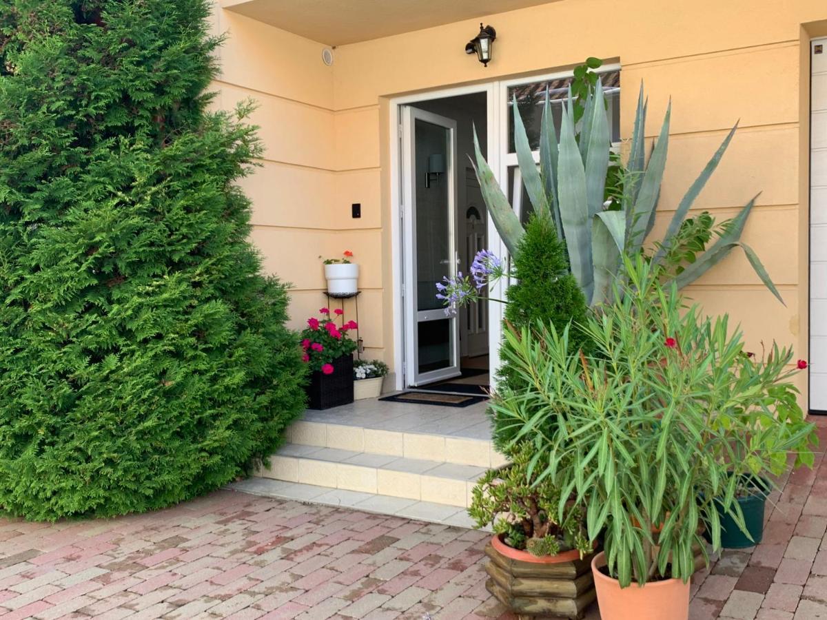 Andi Apartman Hévíz Buitenkant foto