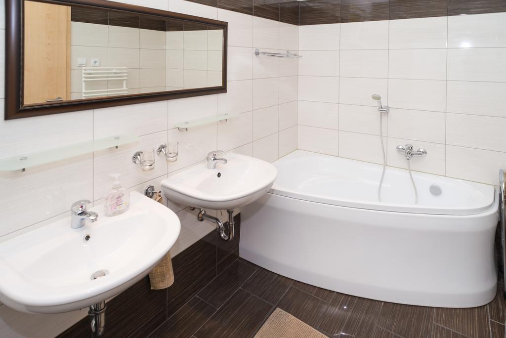 Andi Apartman Hévíz Buitenkant foto